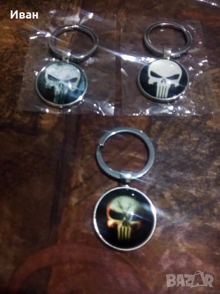 Ключодържател метален с емблема череп 3 модела , снимка 1