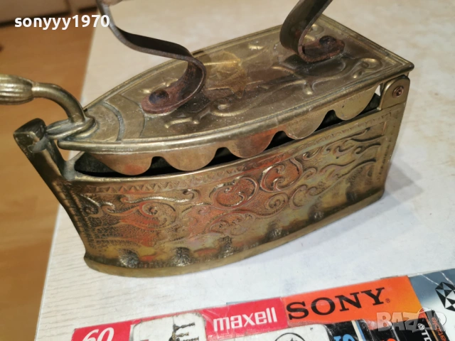 медна ютия-антика 2601261627, снимка 10 - Антикварни и старинни предмети - 53233200