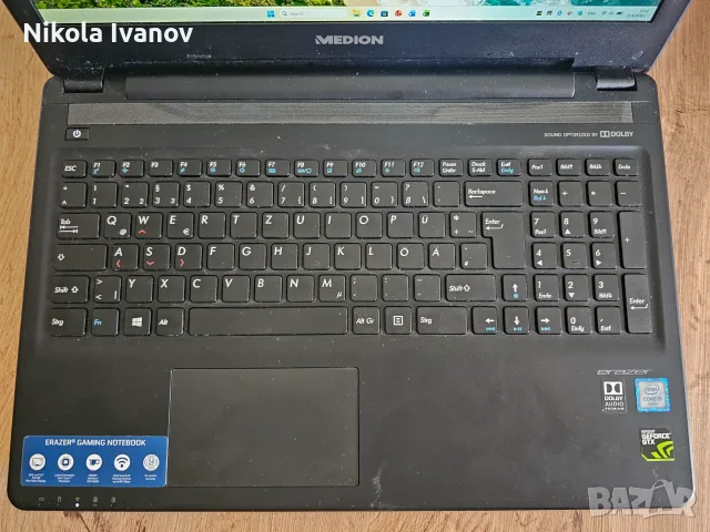Лаптоп Erazer P6661 15.6" Intel i5 6200U 2.80Ghz |16GB RAM|GTX 950M 4GB |SSD + 1TB HDD| 3ч. Батерия , снимка 3 - Лаптопи за дома - 55510189