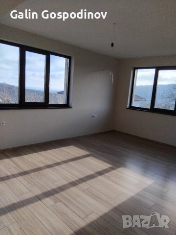 Новопостроена двуетажна къщата в село Генерал Кантарджиево с Акт 16, снимка 16 - Къщи - 46920875