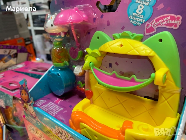DREAMWORKS GABBY'S DOLLHOUSE - Комплект за игра на балкона Kuchis Juice Bar, снимка 12 - Други - 53888968