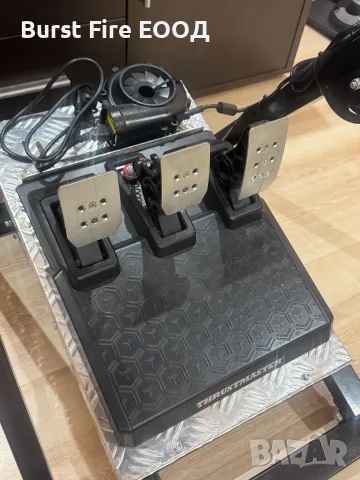 Racing setup с волан Thrustmaster TS-PC, педали T3PM, стойка Next Level S002, снимка 7 - Джойстици и геймпадове - 55994486