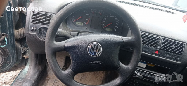 Volkswagen Golf 4 1.4 16v НА ЧАСТИ, снимка 11 - Автомобили и джипове - 36462083