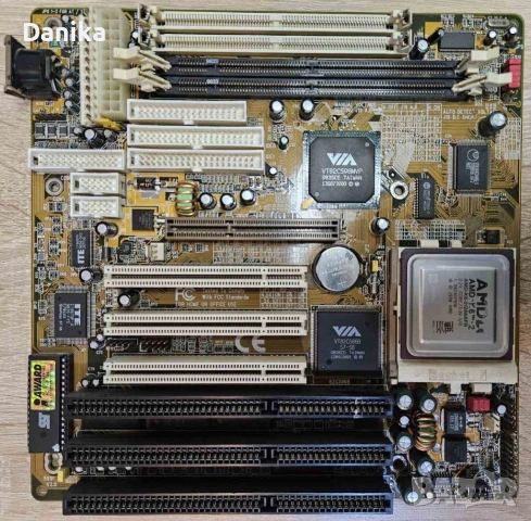 Работеща ретро дънна платка Shuttle HOT-591P 2.x с процесор AMD K6-2 266 Socket Super 7