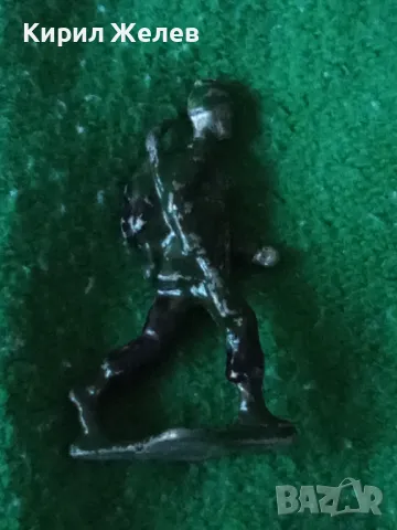 Стара ОЛОВНА ФИГУРКА ДЕТСКА ИГРАЧКА ОЛОВЕН ВОЙНИК РЪЧНО ОЦВЕТЕН За КОЛЕКЦИЯ ПОДАРЪК ВОЙНИЧЕ 40827, снимка 11 - Колекции - 46961060