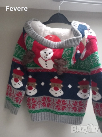 Жилетка с коледни мотиви, снимка 3 - Детски пуловери и жилетки - 52434128
