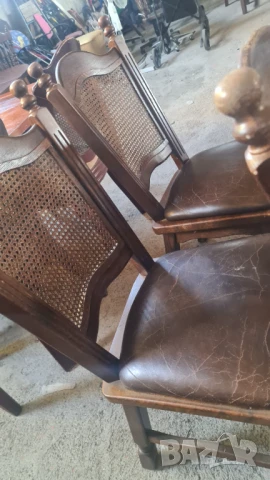 дървен стол с ратан и кожа внос от Европа, снимка 6 - Столове - 50681062