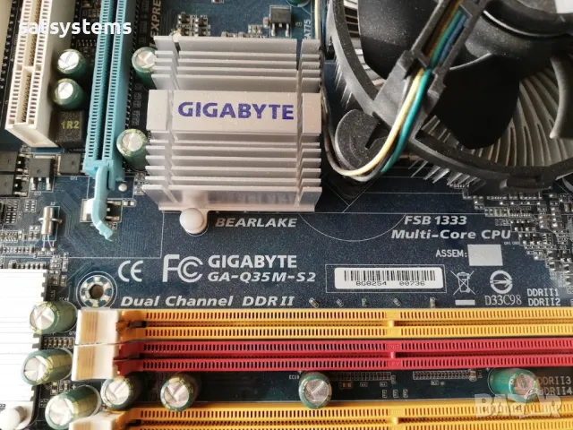 Дънна платка Gigabyte GA-Q35M-S2 Socket 775 CPU+FAN , снимка 5 - Дънни платки - 48105200