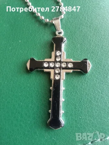 Кръст, снимка 2 - Колиета, медальони, синджири - 50341889