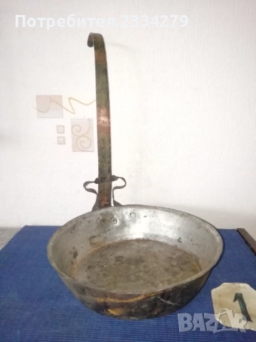 Бакърени тигани, ръчно изработени в различни времена от различни майстори. , снимка 5 - Антикварни и старинни предмети - 34854504