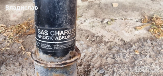 Предни амортисьори с пружините за Рено Клио 2 , снимка 2 - Части - 54239323