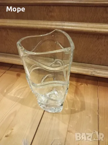 Стъклена ваза , снимка 4 - Вази - 48105069