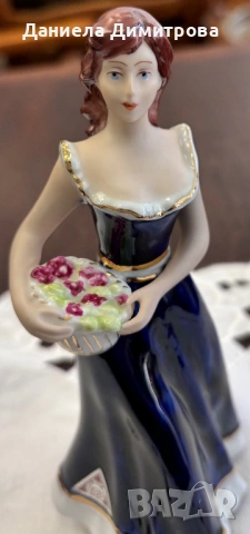 Дама, Royal Dux Bohemia, снимка 5 - Статуетки - 54288429