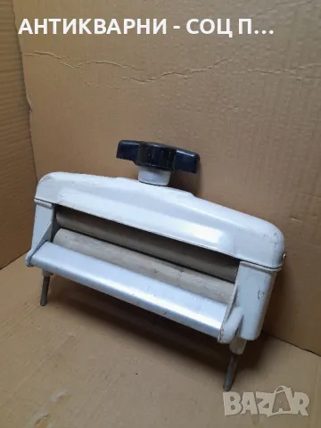 Соц Стара Ръчна Преса За Стара Пералня., снимка 2 - Антикварни и старинни предмети - 49157223