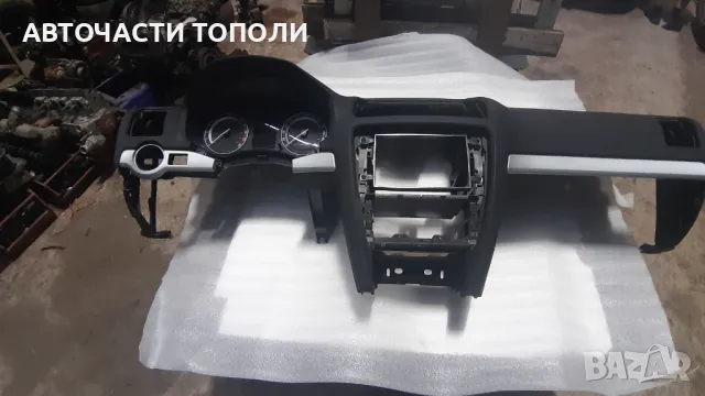 Арматурно табло Интериор Шкода Skoda Octavia VRS 2009г., снимка 5 - Части - 48399400