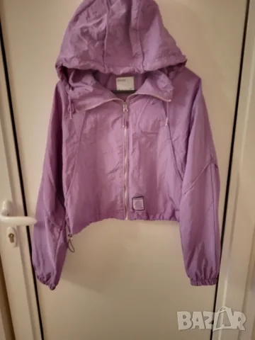 Дамско яке. Други. Bershka