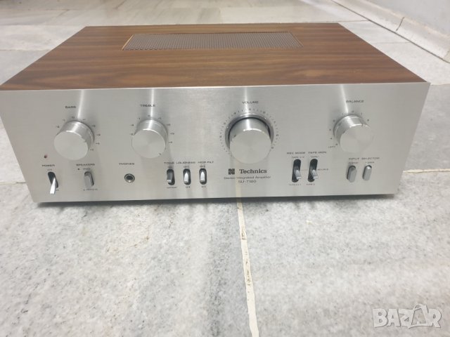 Усилвател Technics SU-7100 Всичко му роботи. В много добро състояние. 