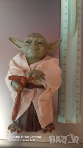  Детайлна фигурка на учителя Йода от Star wars-нова, снимка 2 - Колекции - 34230776