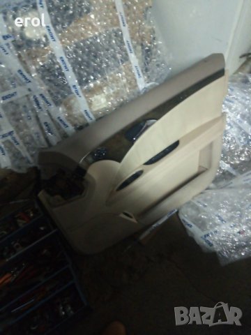 Перфектни бежови кори 4броя оборудвани за врати на w211 седан