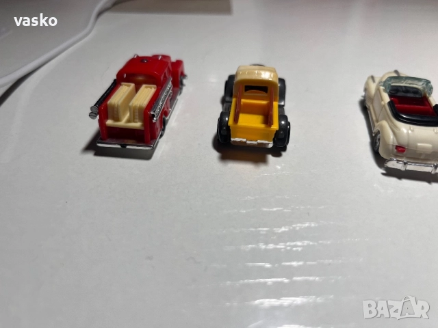 Пластмасови колички-малки, снимка 9 - Колекции - 52921255