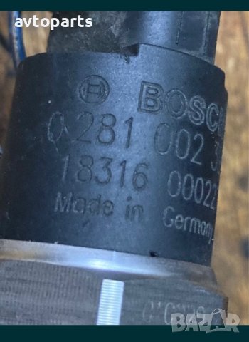 Chrysler voyager 2004година 2.5d Горивна рейка с датчик, снимка 4 - Части - 40492192