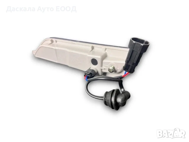 1бр. ЛЕД LED габарит покрив Iveco Stralis Hi-Way S-WAY БЯЛ 24V, снимка 3 - Аксесоари и консумативи - 50733367