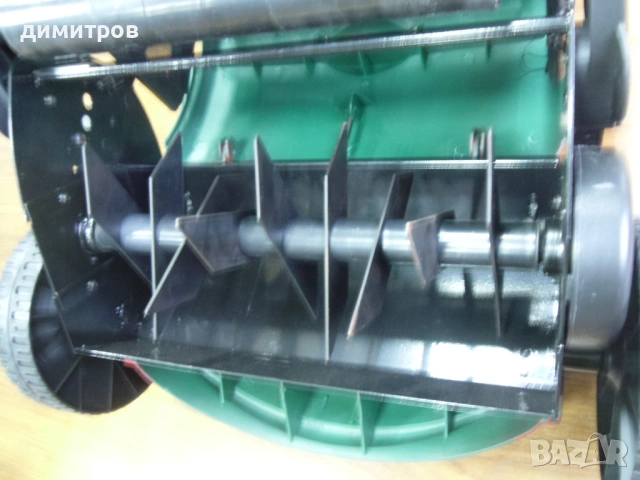 Електрически аератор за трева, снимка 5 - Градинска техника - 54191157