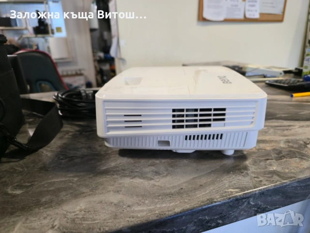 Видеопроектор Benq TW523P , снимка 6 - Плейъри, домашно кино, прожектори - 54345218