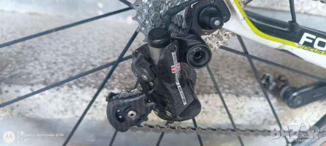 Шосеен карбонов 2*11 електронен монтаж FOCUS IZALCO TEAM SL, снимка 3 - Велосипеди - 51330218