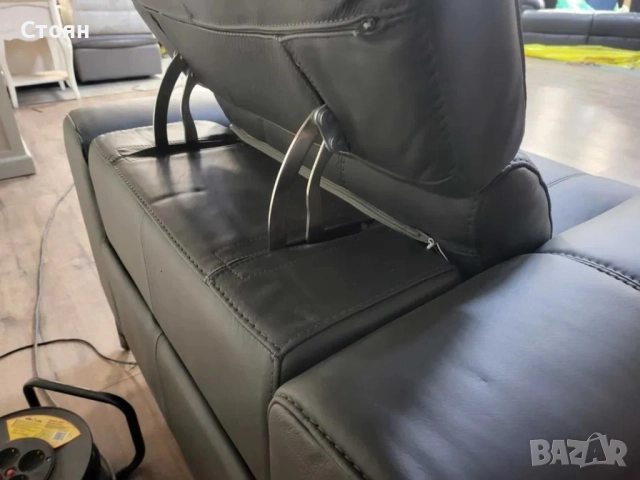 Тъмно сив кожен фотьойл с електрически релаксиращ механизъм, снимка 9 - Дивани и мека мебел - 51954343