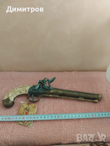 Ретро бронзов пистолет , снимка 2 - Антикварни и старинни предмети - 52789723