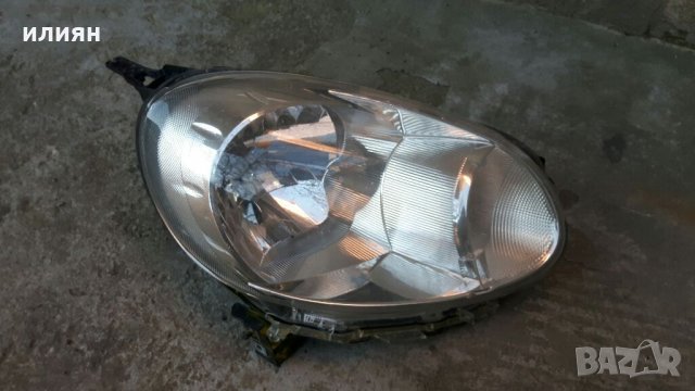 Фар десен за Nissan Micra K13 2010 2011 2012 2013г, снимка 1 - Части - 35235799