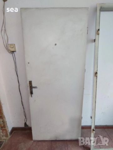 Метална врата 