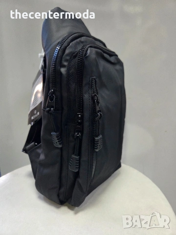 Черна чанта през рамо. , снимка 2 - Чанти - 53110857