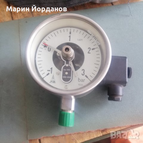 Немски манометър изключвател, снимка 2 - Други машини и части - 31529199