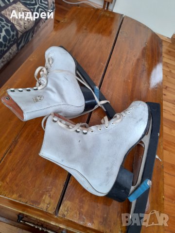 Стари кънки за фигурно пързаляне Botas , снимка 8 - Други ценни предмети - 31854199
