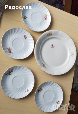  Комплект 5 порцеланови  чинии 4 + 1 с цветя , снимка 1