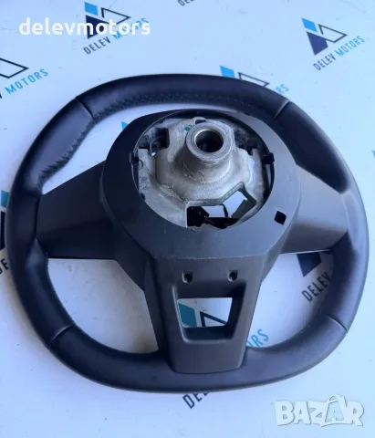 484008481R мултифункционален волан с бутони без airbag за Dacia Duster 3 1.0 Eco G-101, снимка 2 - Части - 56138976