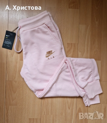 Нови дамски спортни долнища и клинове Nike, снимка 3 - Спортни екипи - 52413006