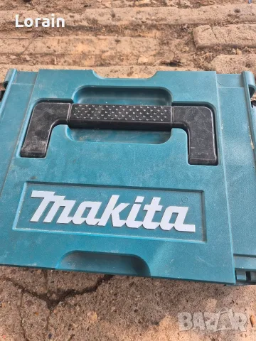 Двускоростна ударна бормашина"MAKITA HP2071F", снимка 2 - Бормашини - 55824641