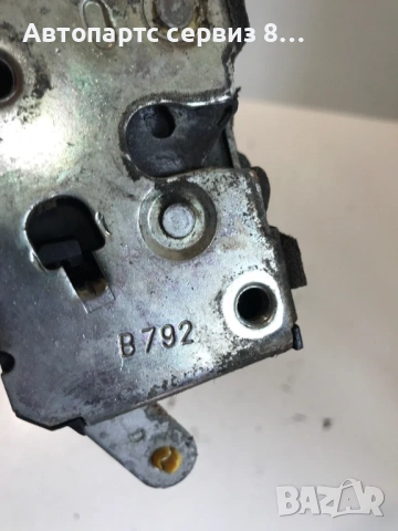 Механизъм за заключване на задна дясна врата за Alfa Romeo 147 2004 1.9 JTD Оригинален B792, снимка 2 - Части - 53052690