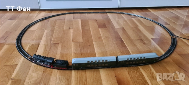 Електрическо Влакче с локомотив и вагони Пико ТТ / Влакчета Piko TT