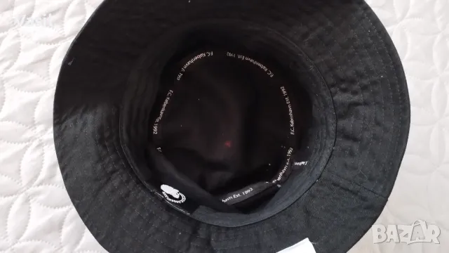 Шапка на Копенхаген, снимка 2 - Фен артикули - 49800202