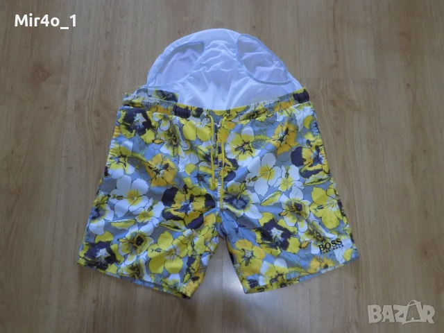Къси панталони hugo boss шорти гащета бански плажни екип летни шарени оригинални мъжки S, снимка 5 - Спортни дрехи, екипи - 51405286