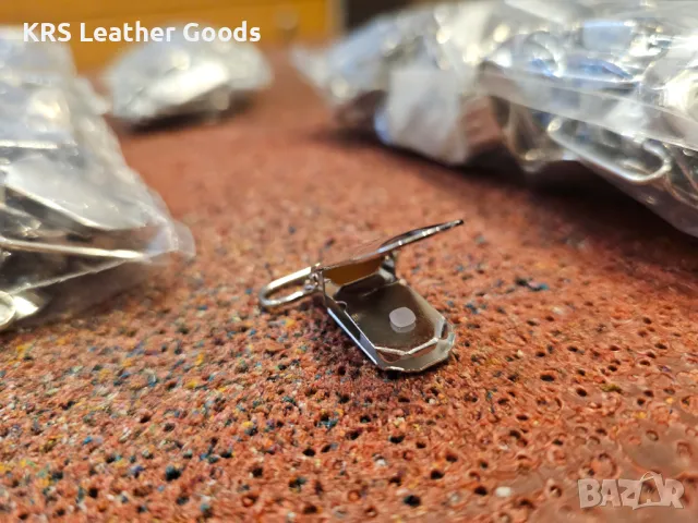 Метални щипки за тиранти, снимка 4 - Шевни машини - 48982127