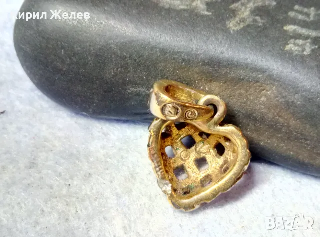 SWAROVSKI СКЪПОЦЕНЕН АЖУРЕН ПОЗЛАТЕН МАРКОВ АРТ ПЕНДАНТ СЪРЧИЦЕ с КРИСТАЛИ СВАРОВСКИ МАРКИРАН 39267, снимка 8 - Колиета, медальони, синджири - 48818759