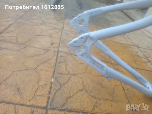 28 цола алуминиева рамка за велосипед колело размер 47 за стержен 28,6, снимка 2 - Части за велосипеди - 35136611