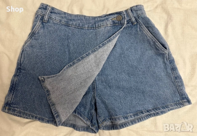 Пола панталонки на Reserved , снимка 3 - Къси панталони и бермуди - 54093022