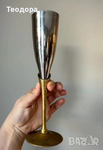 Две ретро  месингови чаши се продават. , снимка 4 - Чаши - 52789716