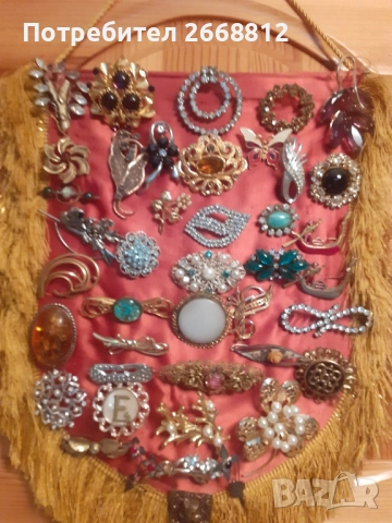 брошки, снимка 11 - Антикварни и старинни предмети - 51654386